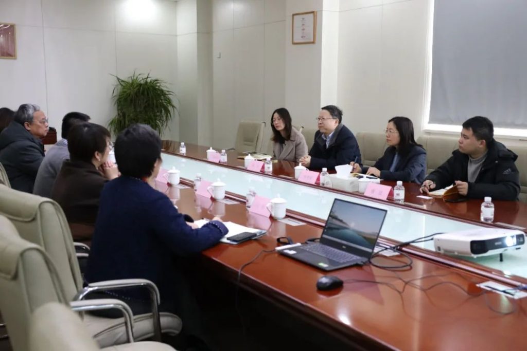 东吴简讯 | 东吴黄金迎来高贸区管委会产业局领导走...